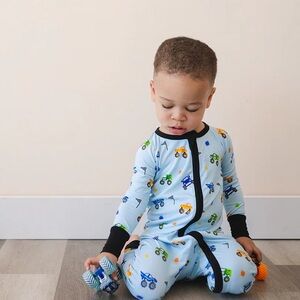 M & Wally // Monster Jammies Zippered Bamboo Romper Zippy